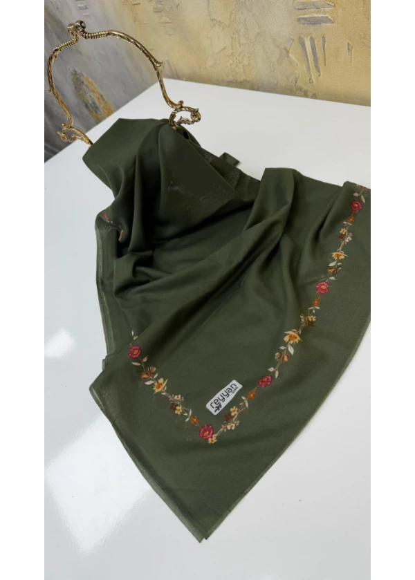  İpek Efsane Desen Oyalık Yazma 22