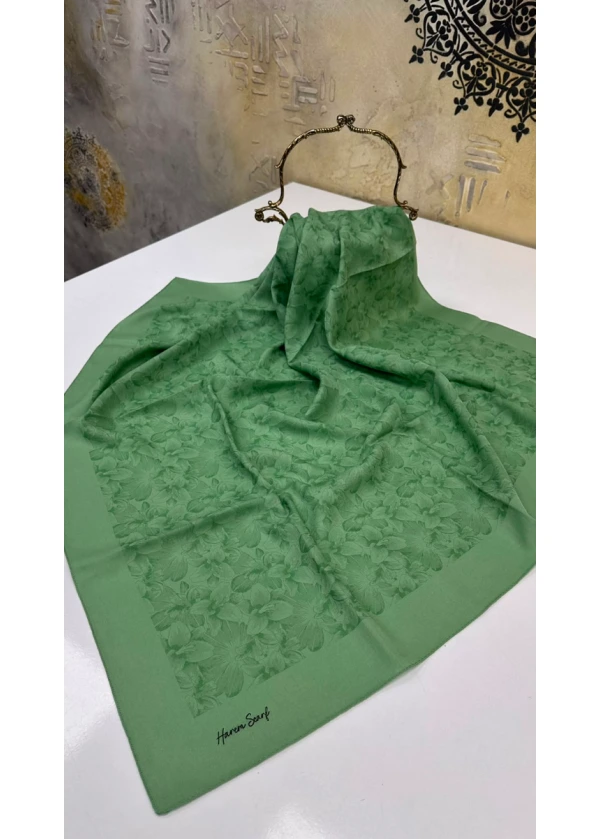 Süsen Gold Eşarp 2