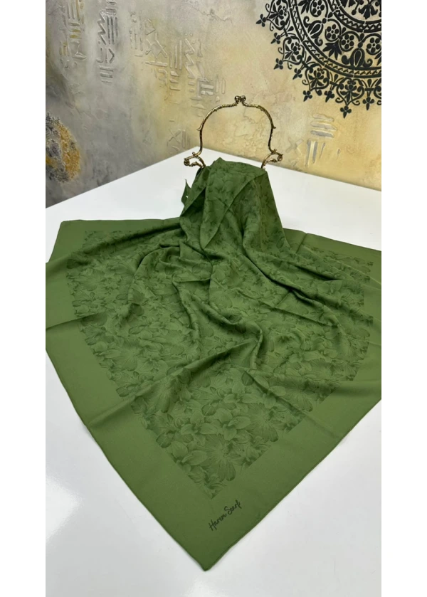Süsen Gold Eşarp 9