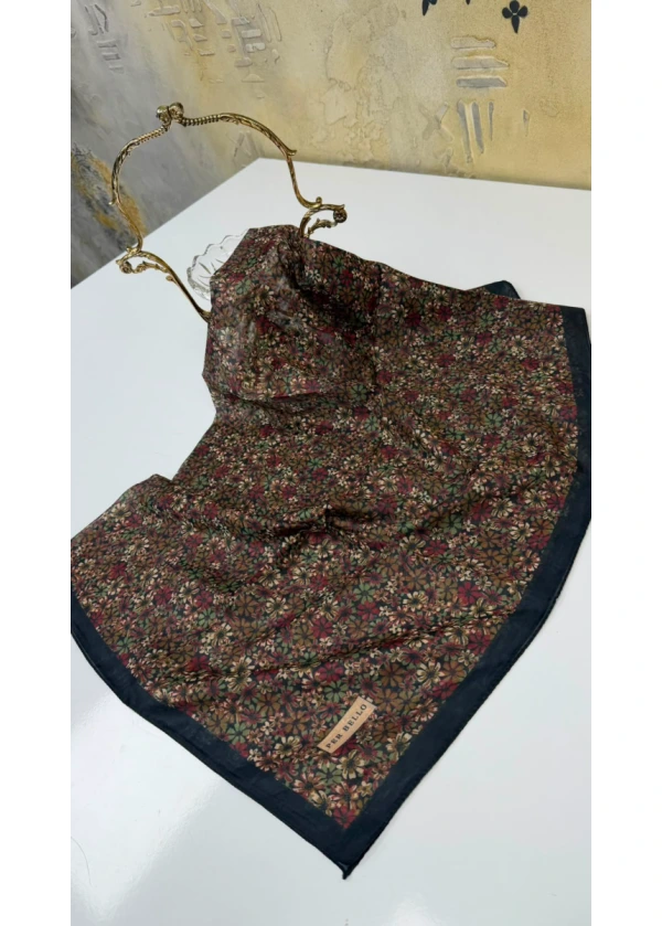 Per Bello Çiçek Desenli Dikişli Eşarp Yazma 12